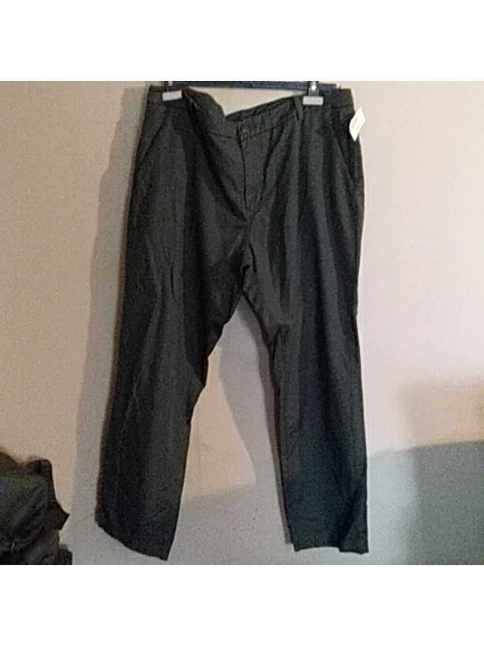 Lululemon Dark Grey Mens pants size 40